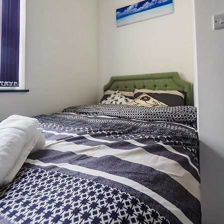 Chatham Lodge Double Room 3 Ensuite Stoke-on-Trent 外观 照片